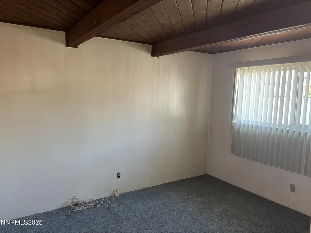 1635 Haddock Reno NV 89512