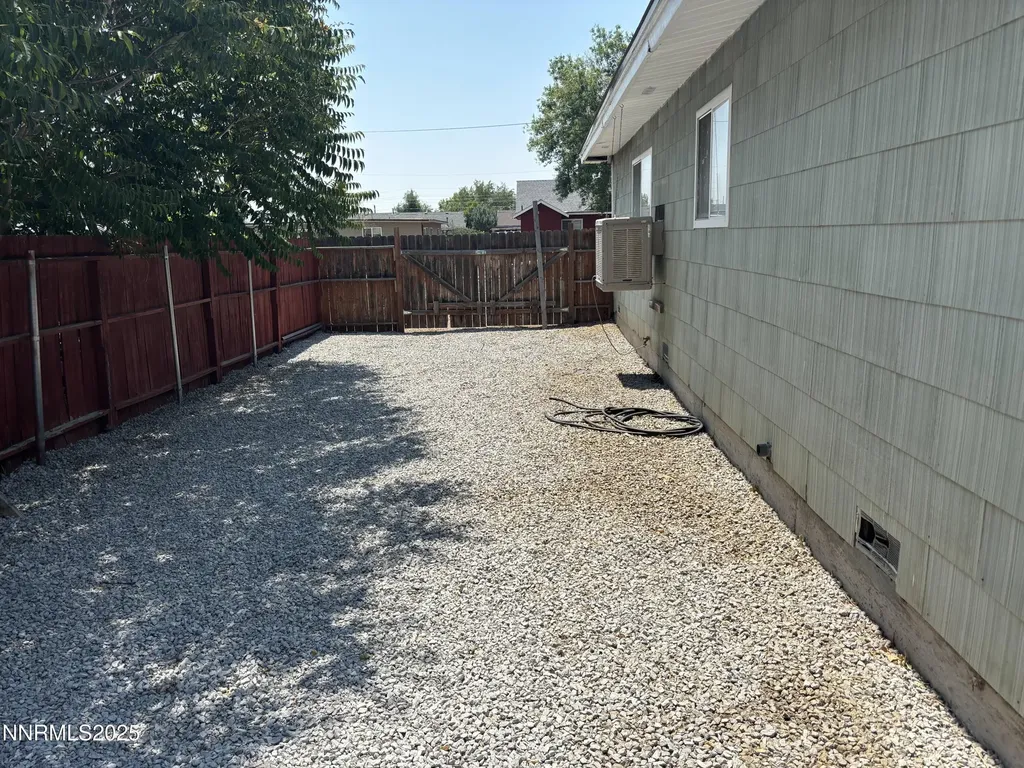 1635 Haddock Reno NV 89512