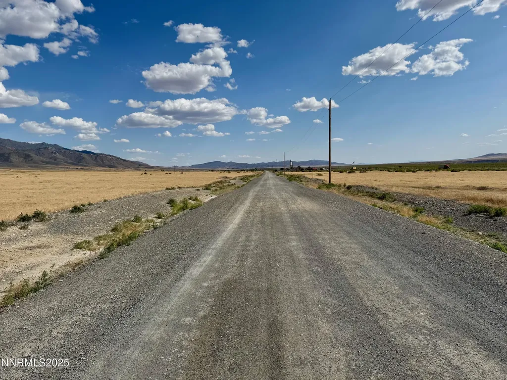 22400 Summit Lake Lovelock NV 89419
