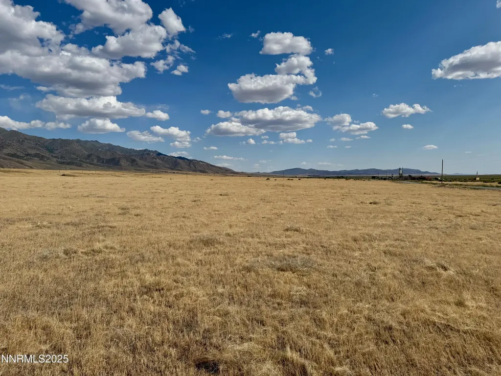 22400 Summit Lake Lovelock NV 89419