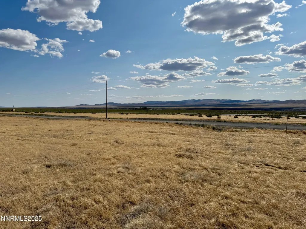 22400 Summit Lake Lovelock NV 89419