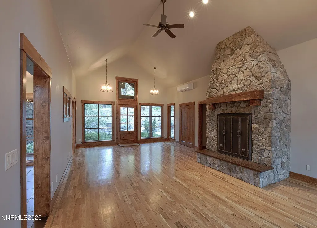 16555 Evergreen Hills Reno NV 89511