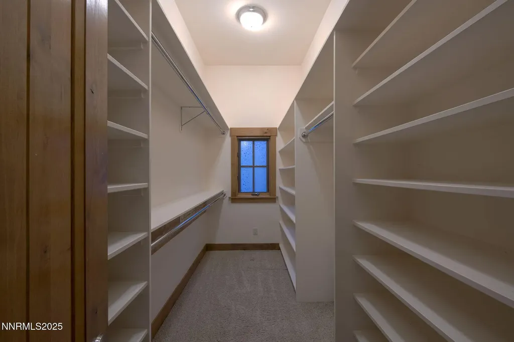 16555 Evergreen Hills Reno NV 89511