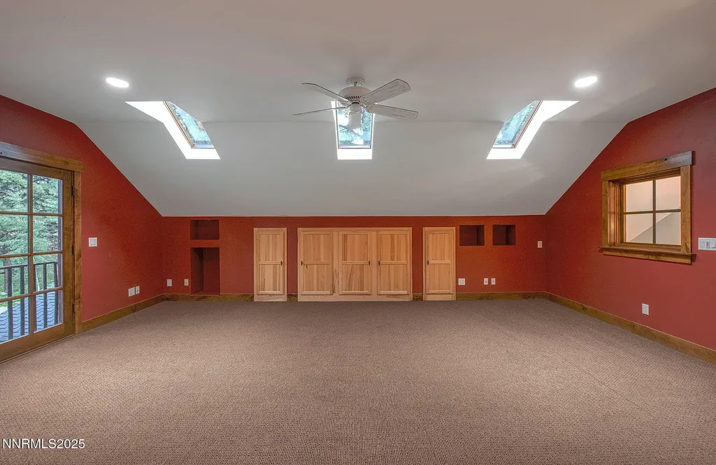 16555 Evergreen Hills Reno NV 89511