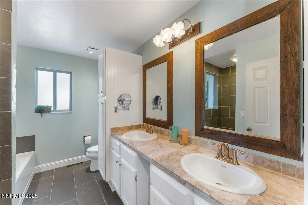 1804 Canyon Terrace Sparks NV 89436