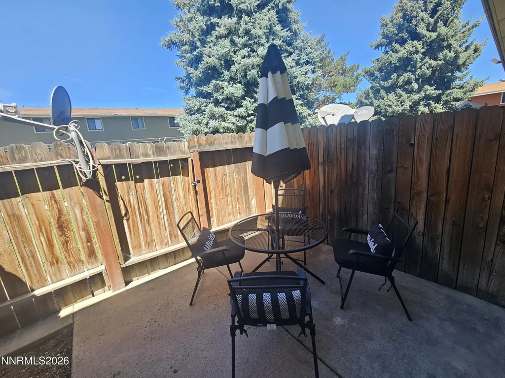 863 Nutmeg Reno NV 89502