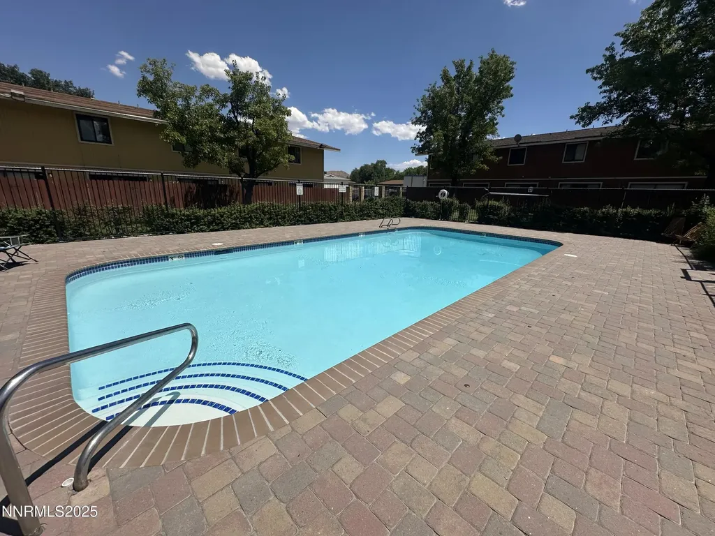 863 Nutmeg Reno NV 89502