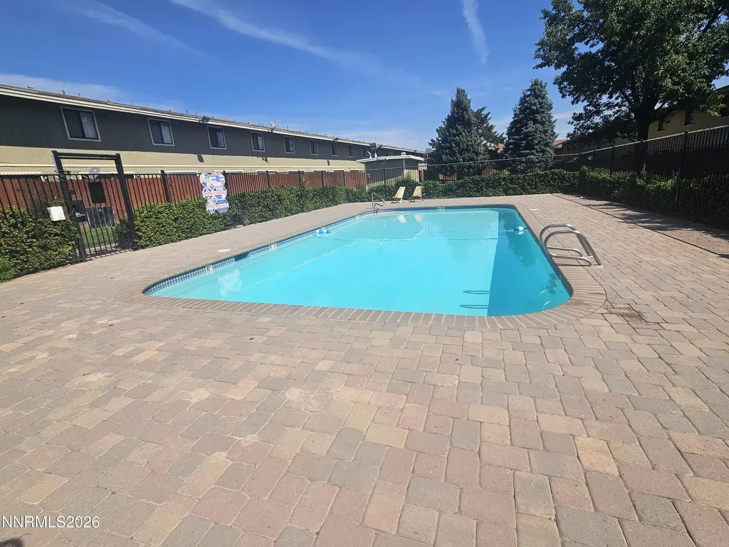 863 Nutmeg Reno NV 89502
