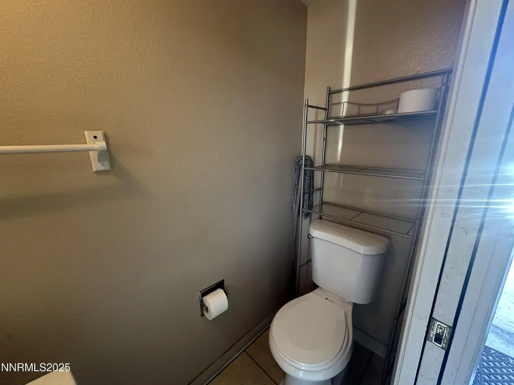 863 Nutmeg Reno NV 89502