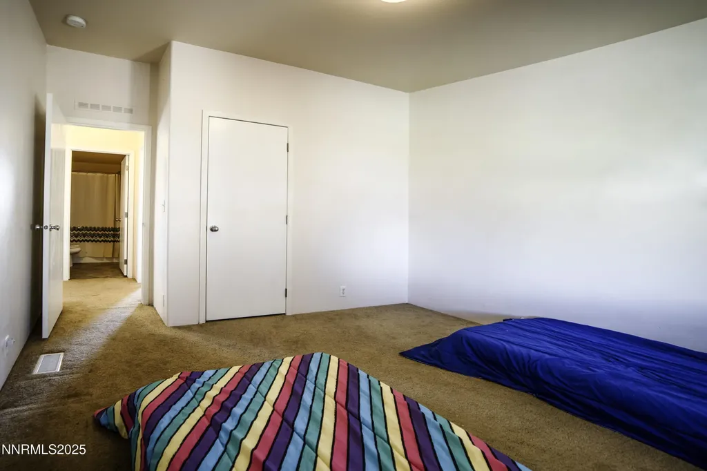 6265 Sandi Winnemucca NV 89445