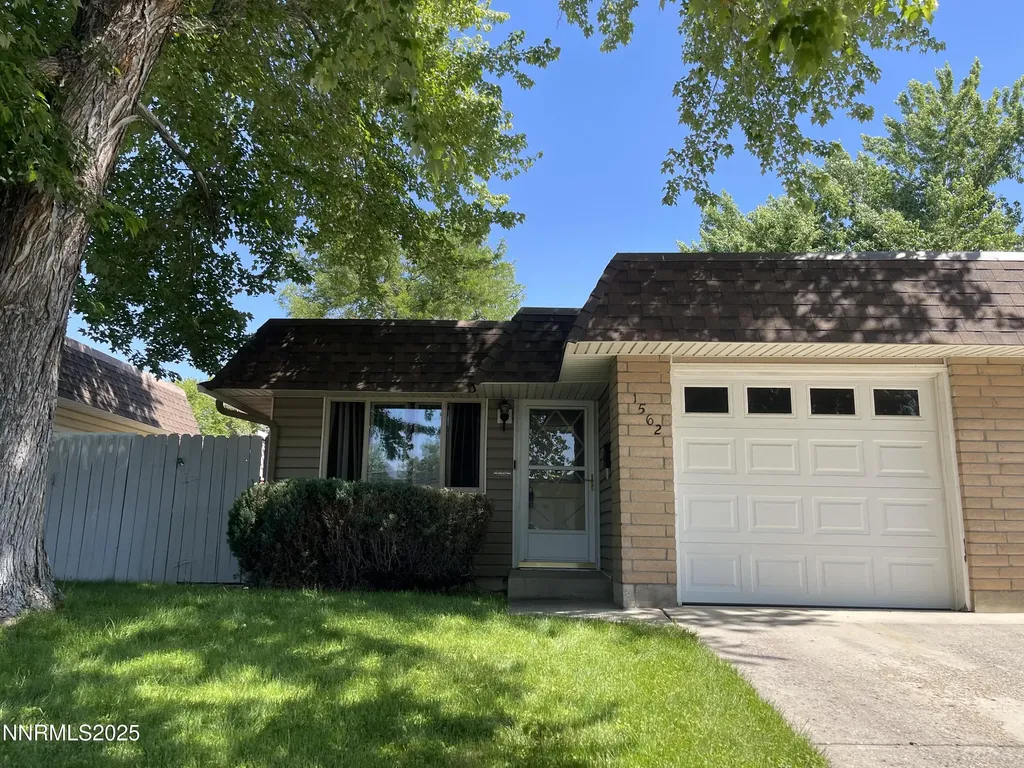 1562 Gault Sparks NV 89431