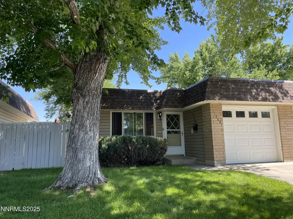 1562 Gault Sparks NV 89431