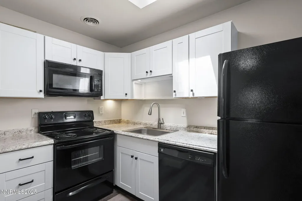 1055 Baywood Sparks NV 89434