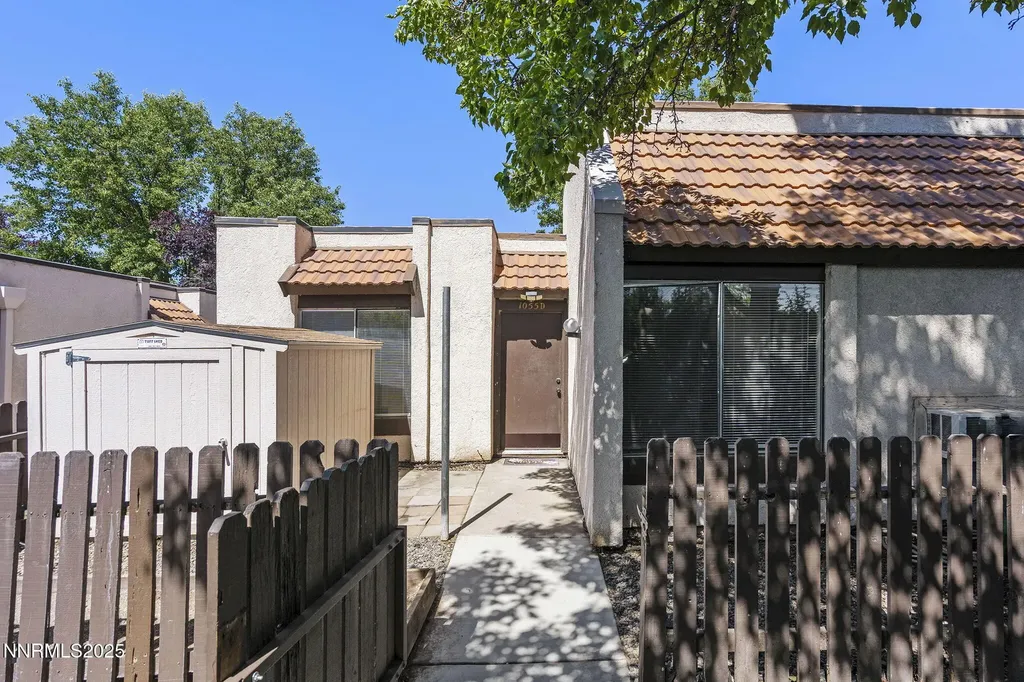 1055 Baywood Sparks NV 89434