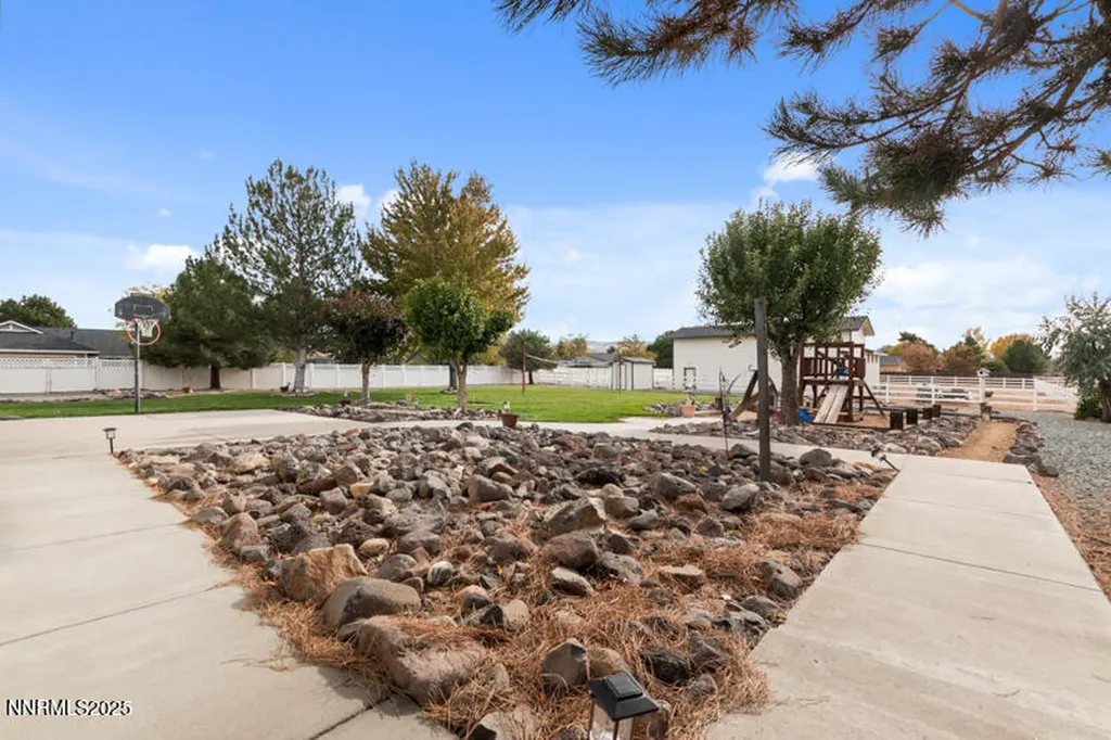10 Desert Peak Sparks NV 89441