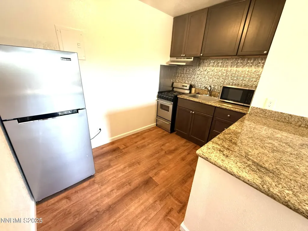 2450 Lymbery Reno NV 89509