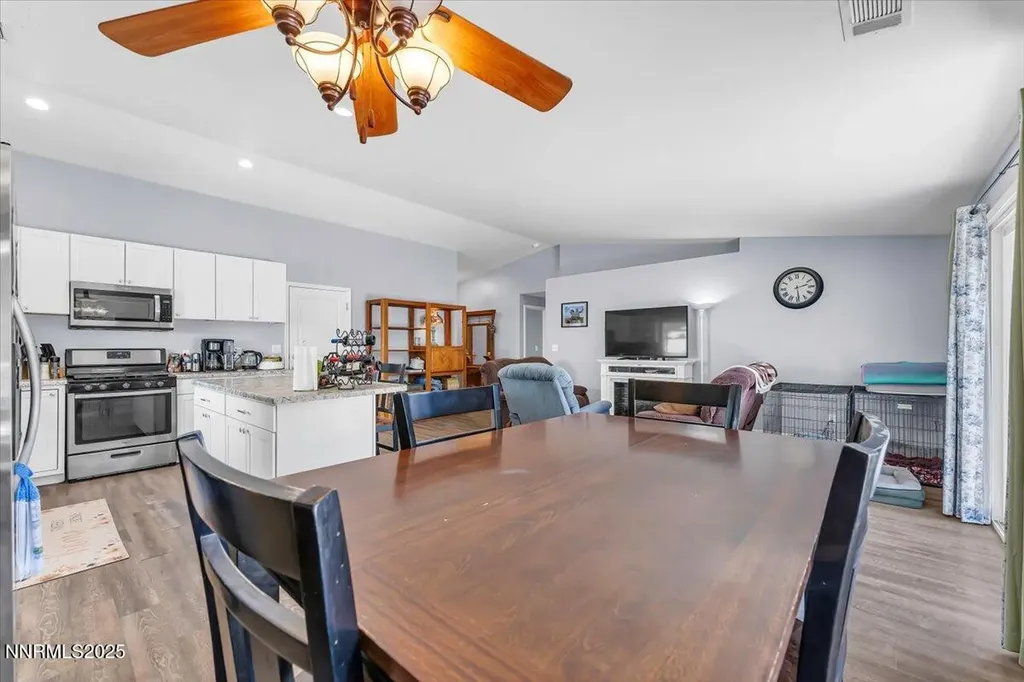 539 Rawe Peak Dayton NV 89403