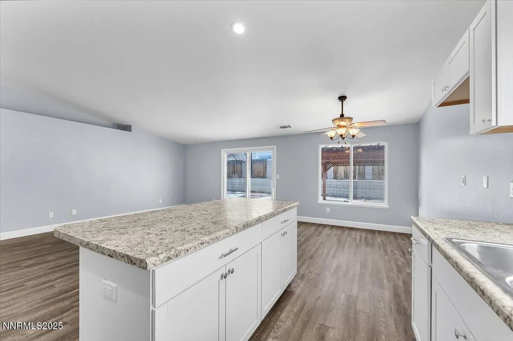 539 Rawe Peak Dayton NV 89403