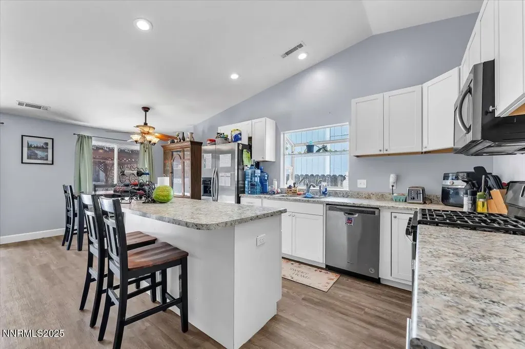 539 Rawe Peak Dayton NV 89403