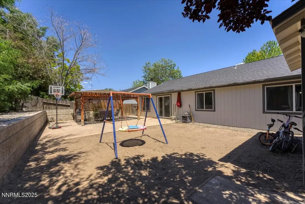 539 Rawe Peak Dayton NV 89403