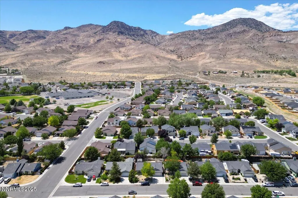 539 Rawe Peak Dayton NV 89403