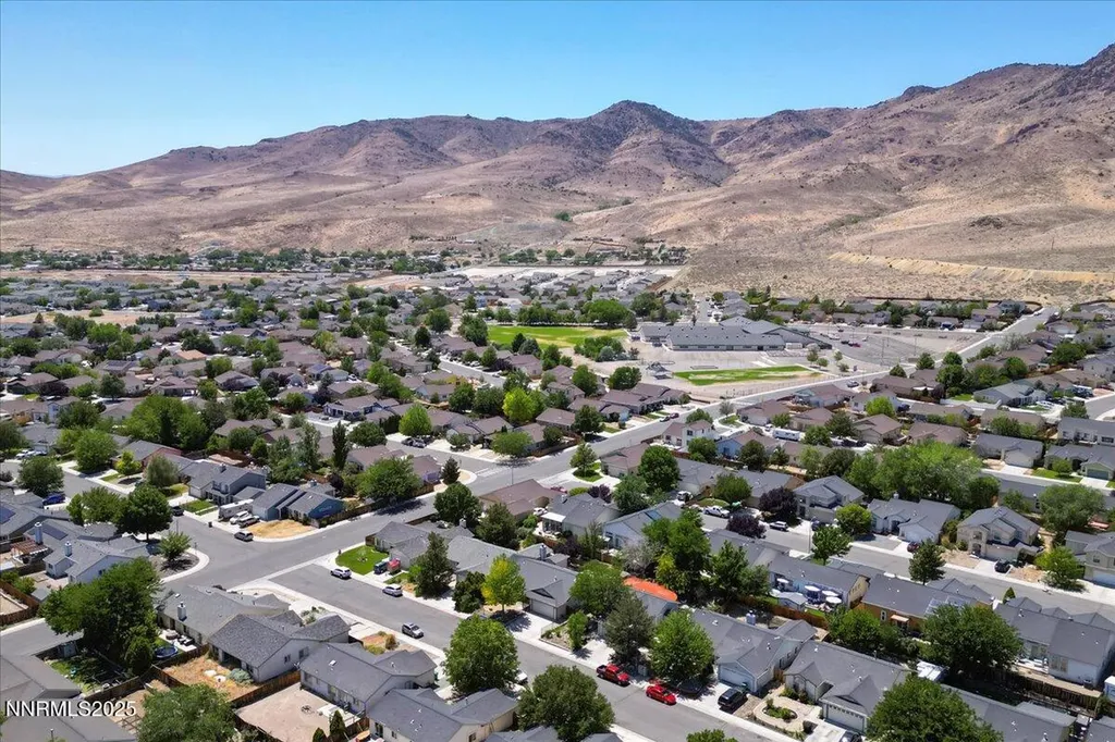 539 Rawe Peak Dayton NV 89403