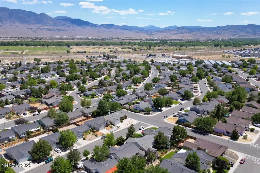 539 Rawe Peak Dayton NV 89403