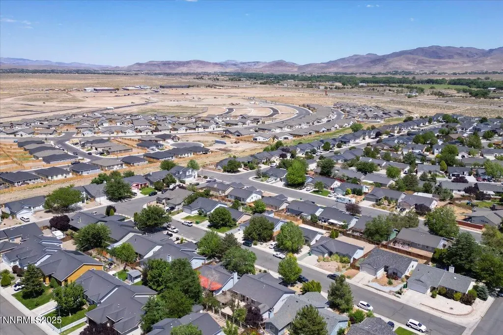 539 Rawe Peak Dayton NV 89403