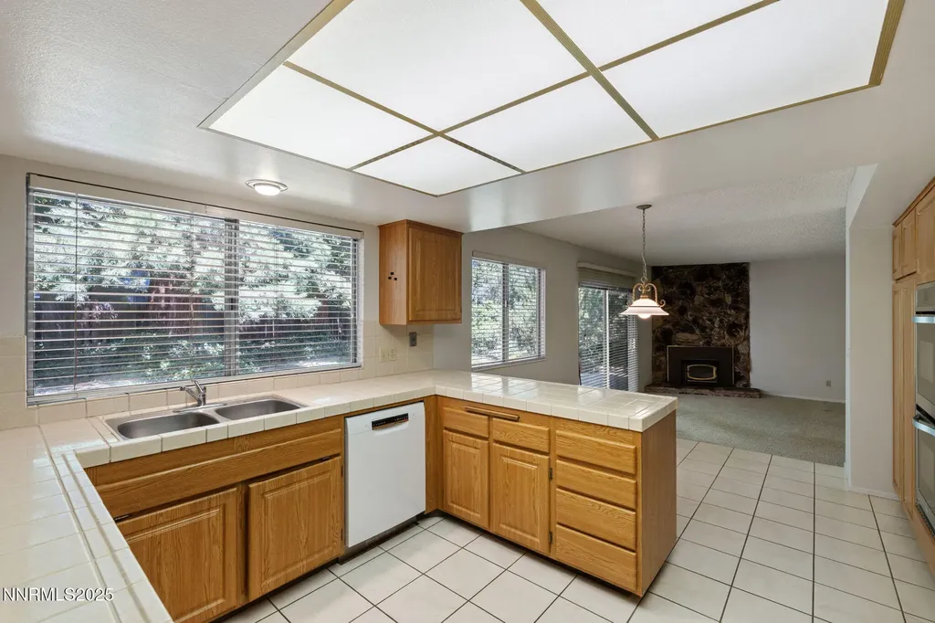 4899 Cool Springs Reno NV 89509