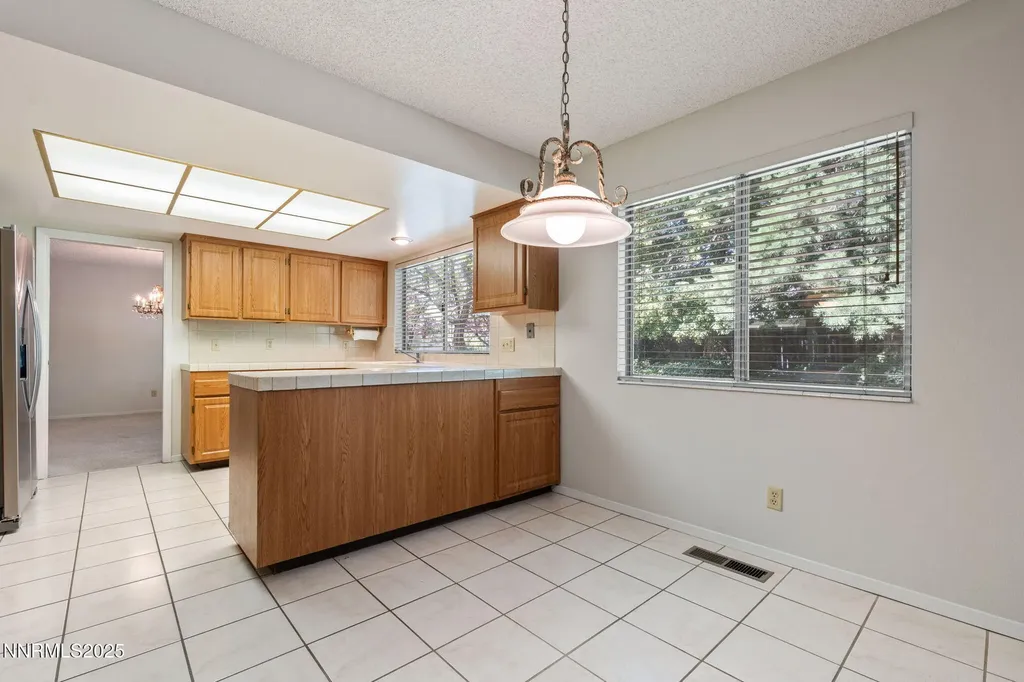 4899 Cool Springs Reno NV 89509
