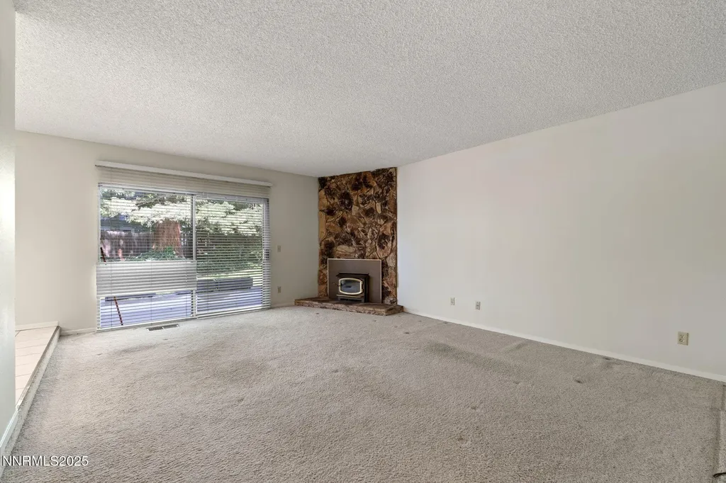 4899 Cool Springs Reno NV 89509