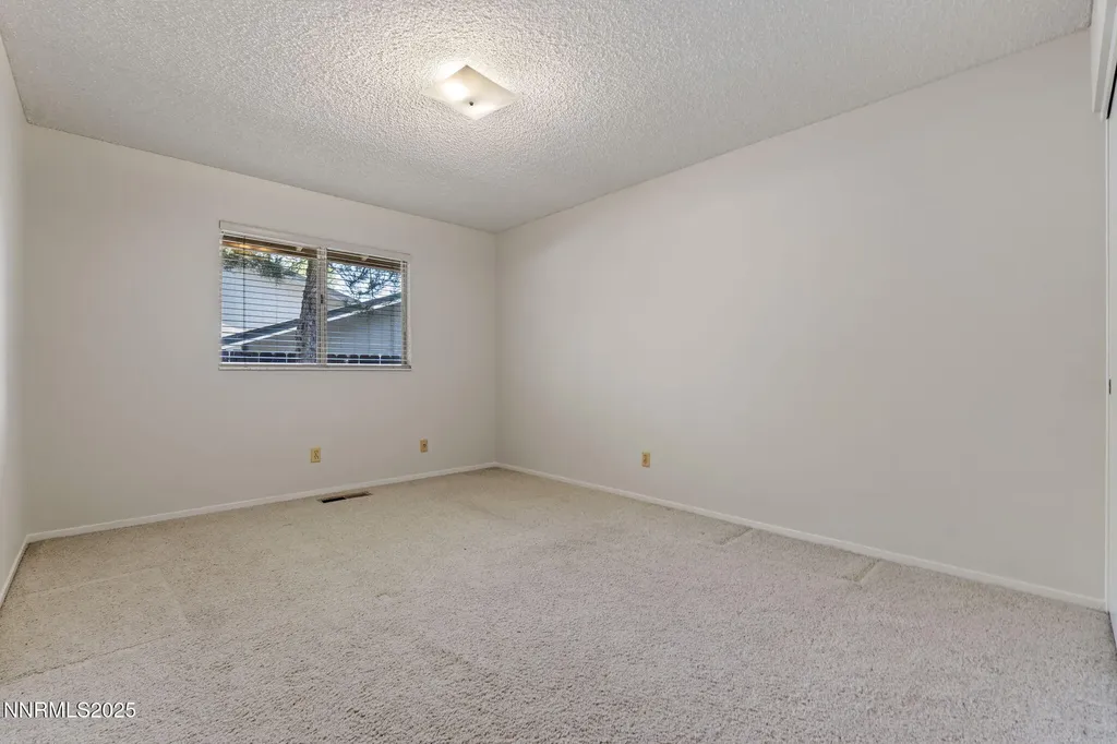 4899 Cool Springs Reno NV 89509