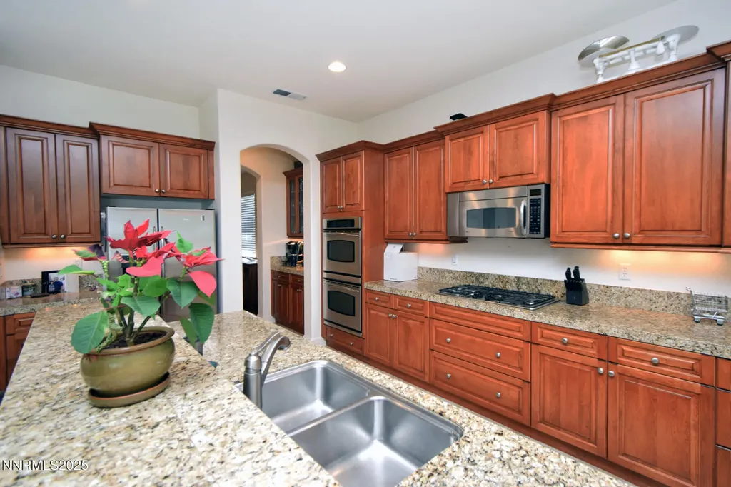 15180 Redmond Lp Reno NV 89511