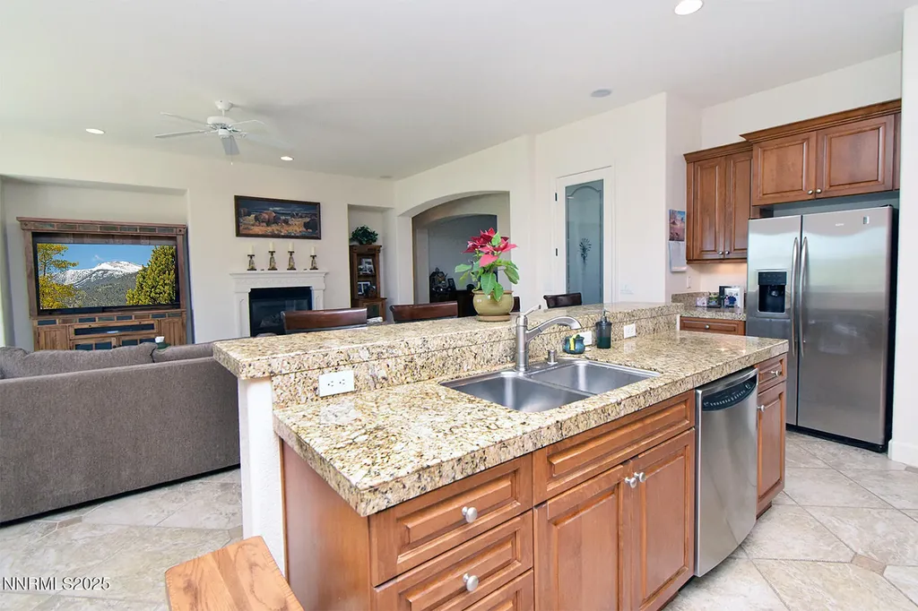 15180 Redmond Lp Reno NV 89511