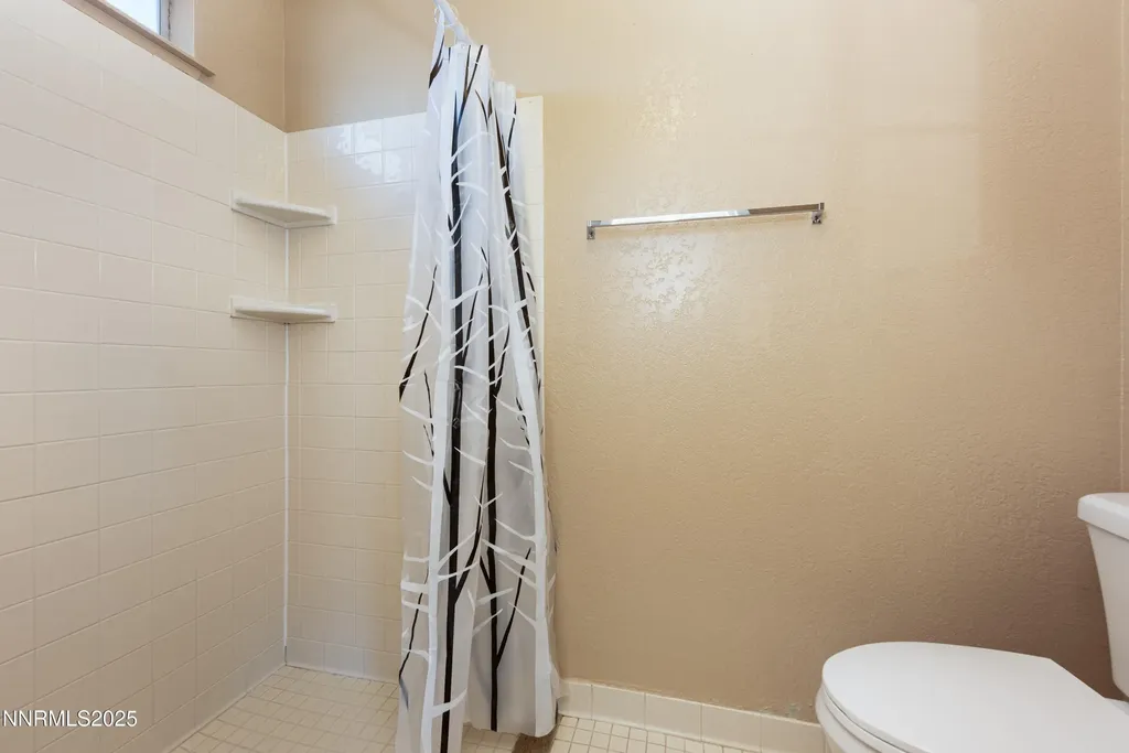 1400 Leonard Gardnerville NV 89460