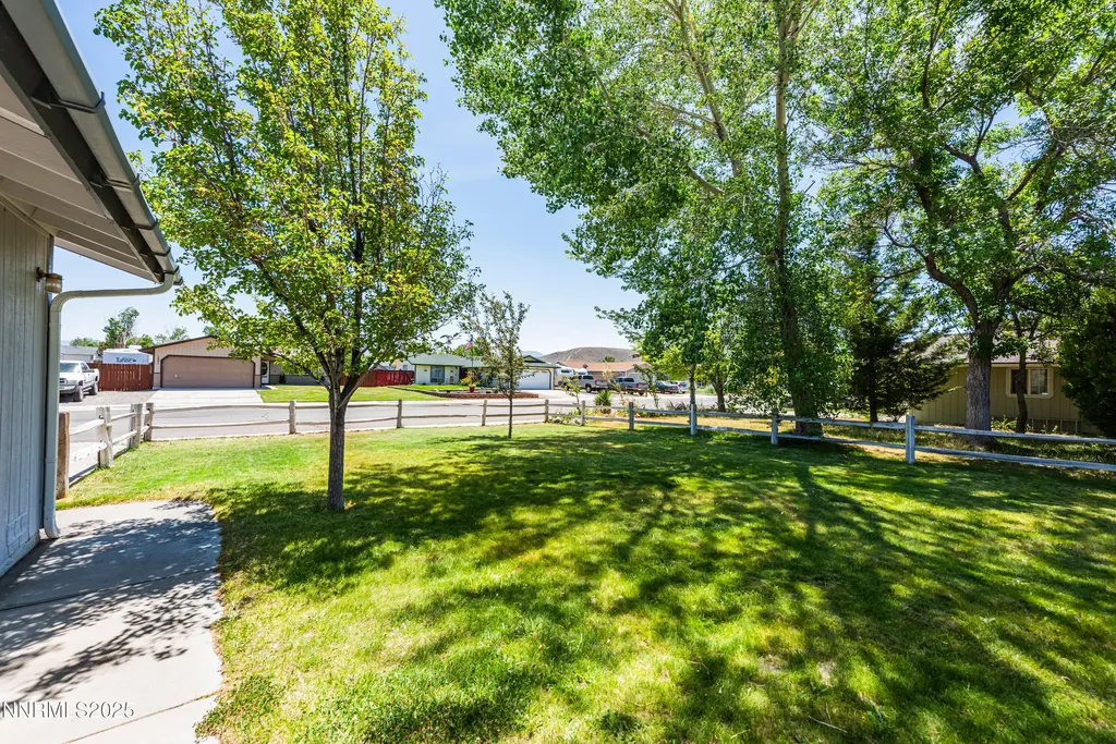 1400 Leonard Gardnerville NV 89460