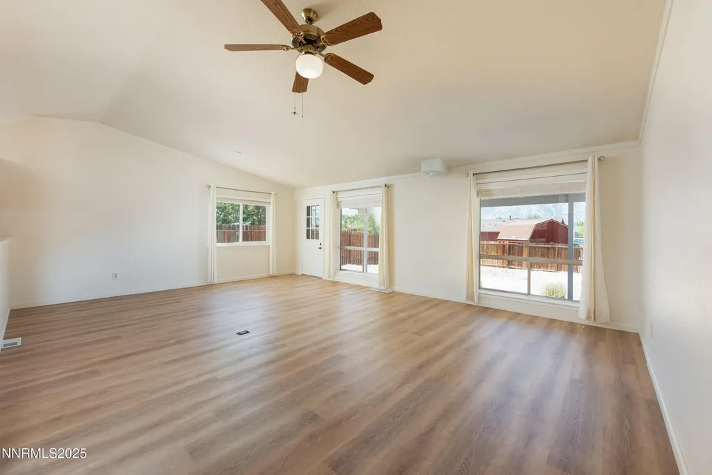 1400 Leonard Gardnerville NV 89460