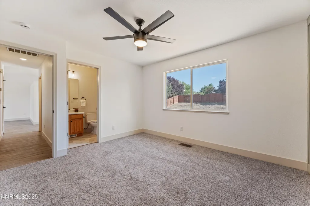 5824 Lightning Sun Valley NV 89433