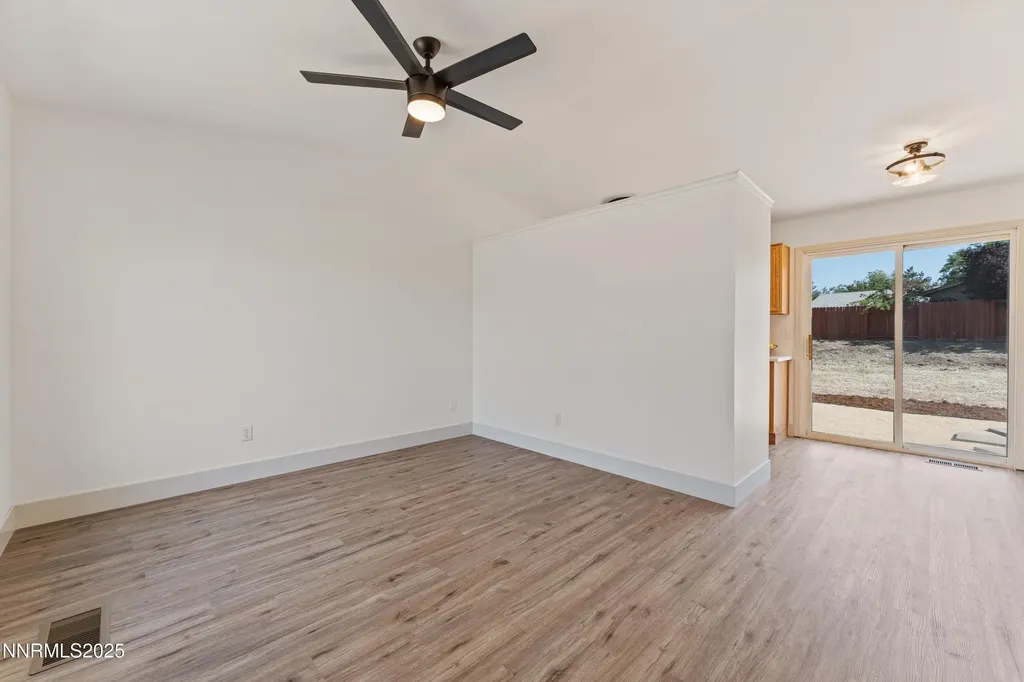5824 Lightning Sun Valley NV 89433