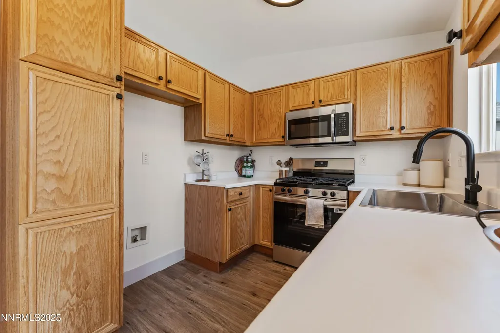5824 Lightning Sun Valley NV 89433