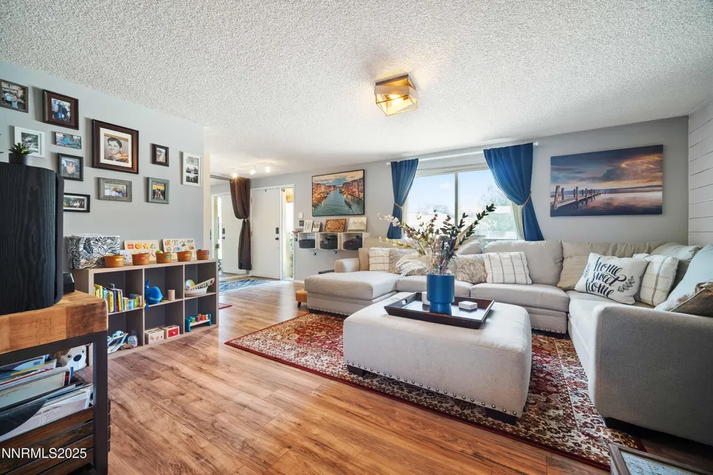 1165 Autumn Hills Reno NV 89511