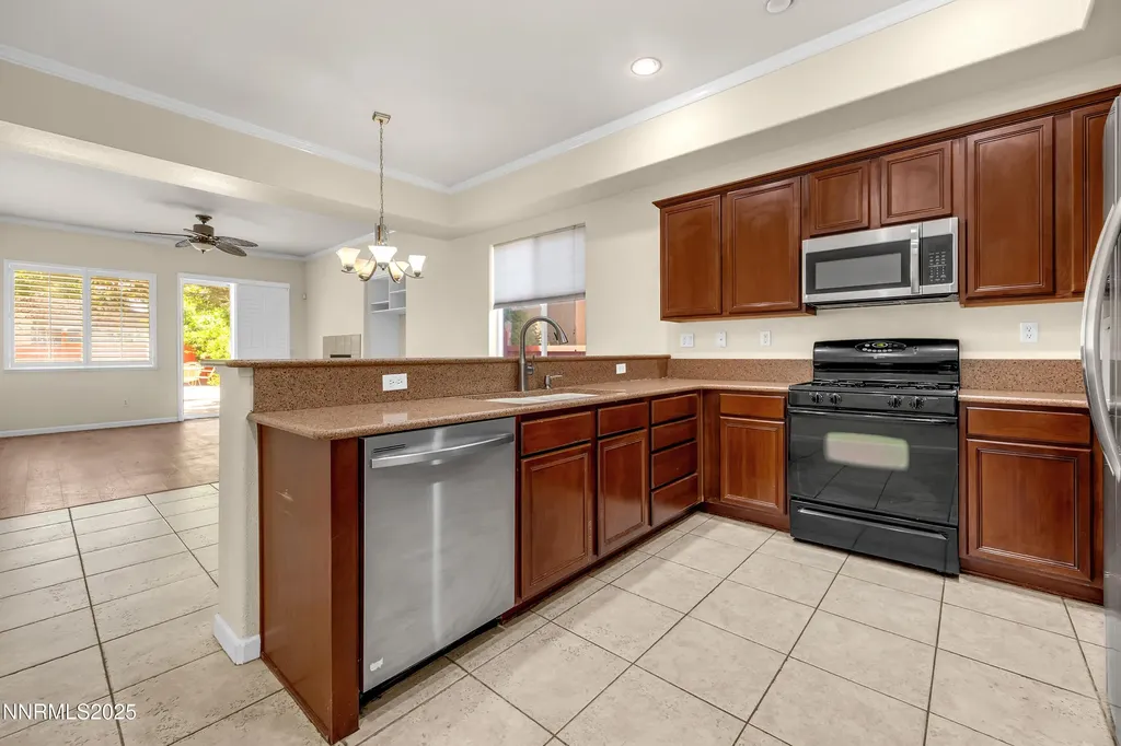 3727 Caymus Sparks NV 89436
