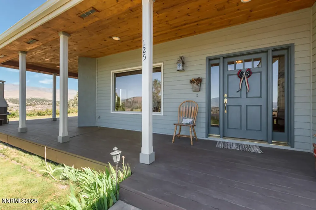 125 Columbia Hill Reno NV 89508
