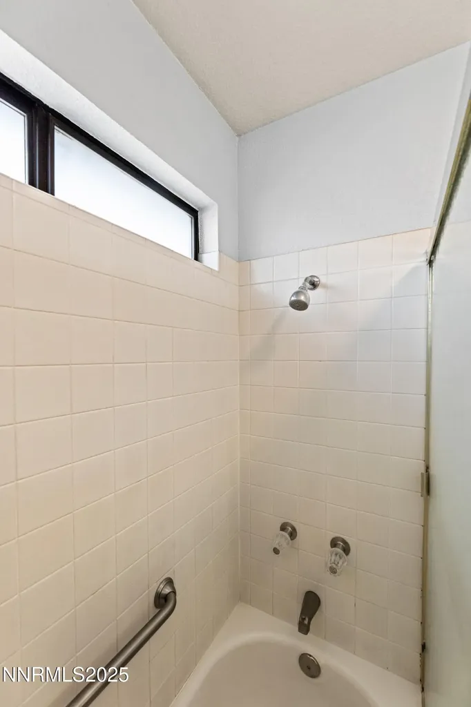 3427 Ridgecrest Reno NV 89512