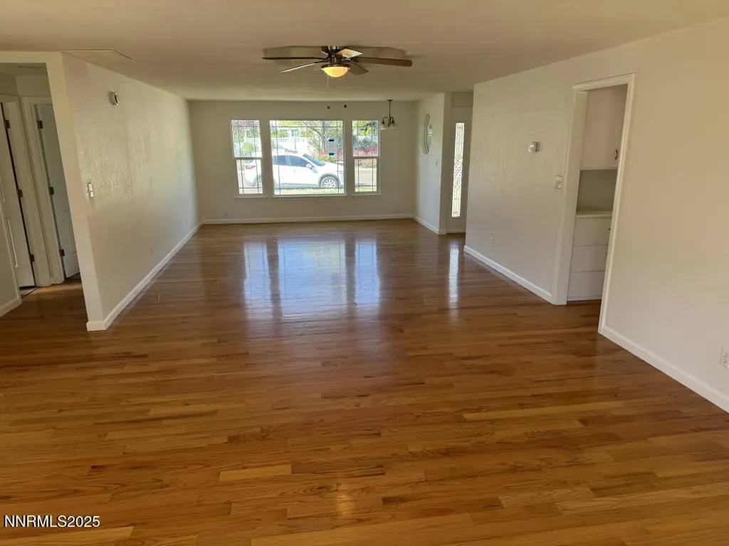 1568 County Minden NV 89423