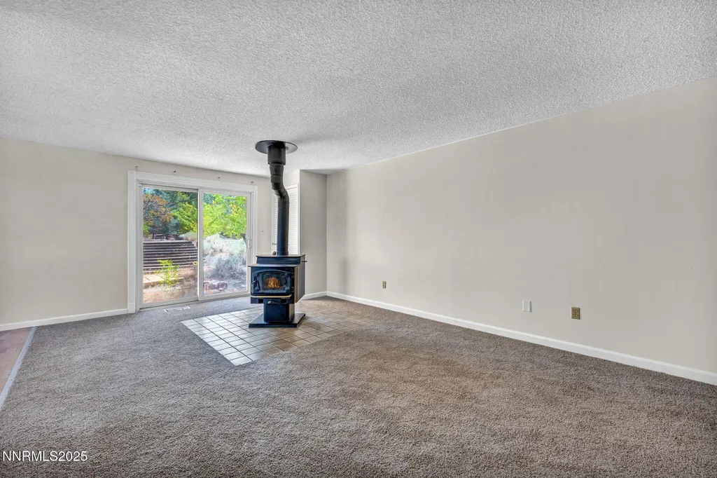 1425 Julie Reno NV 89509