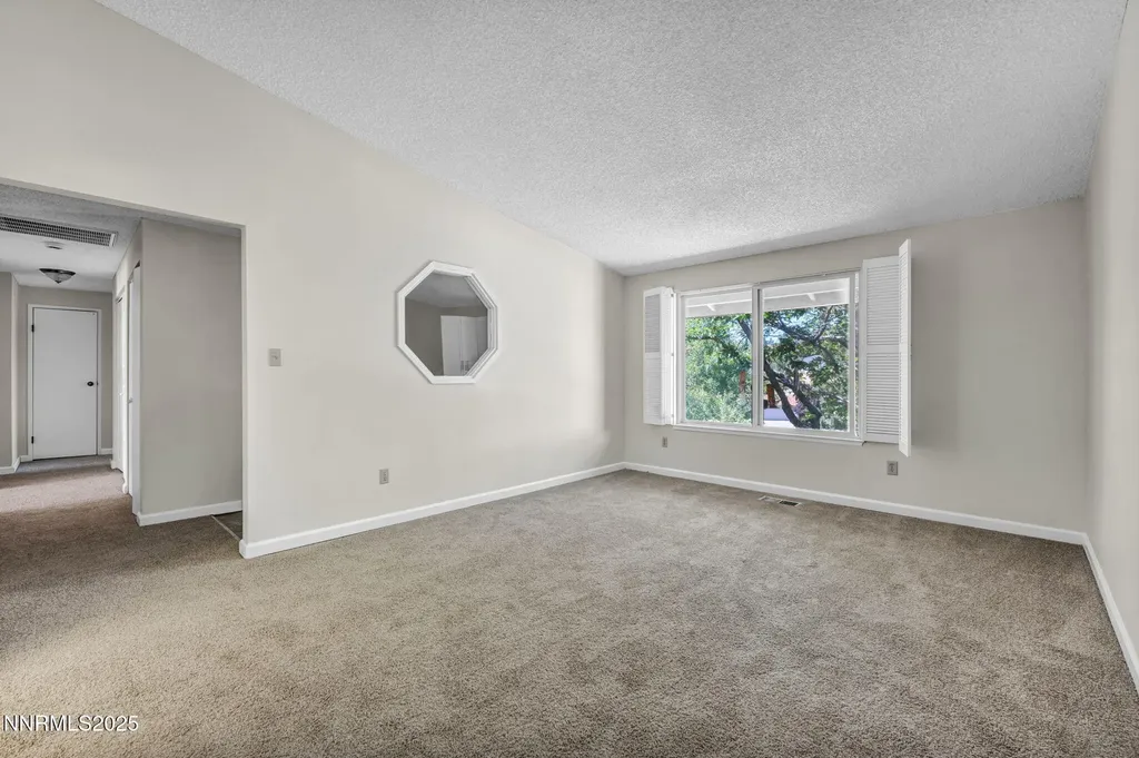 1425 Julie Reno NV 89509