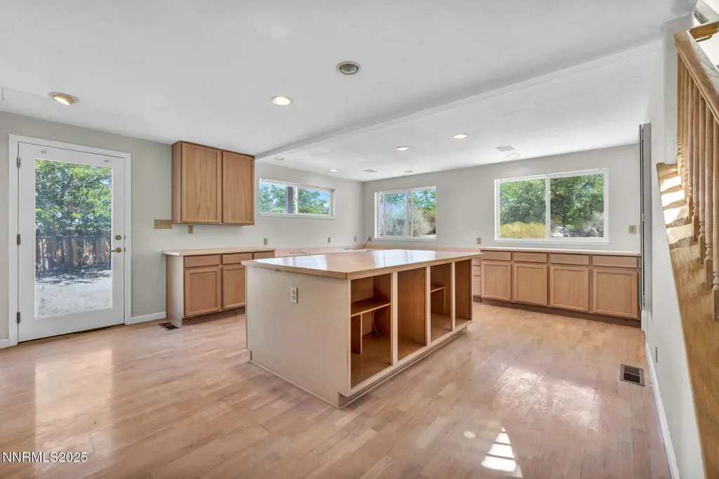 1425 Julie Reno NV 89509