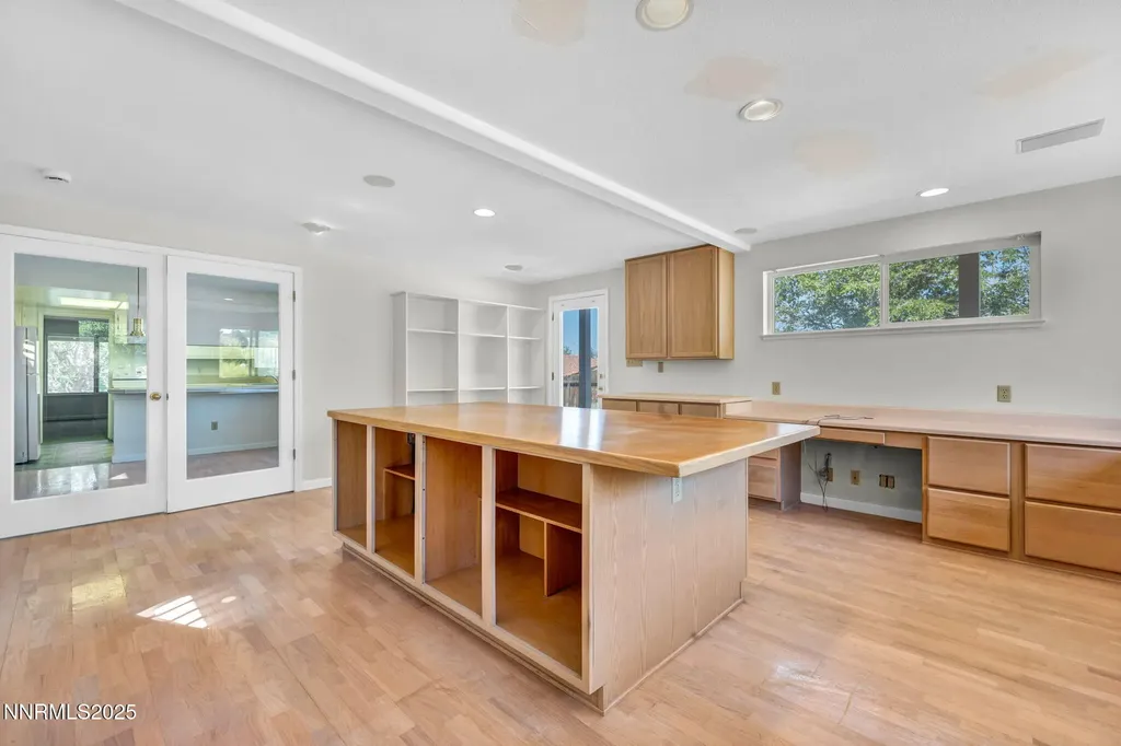 1425 Julie Reno NV 89509