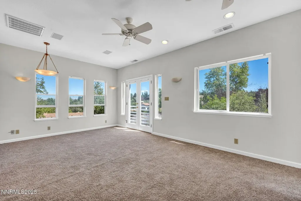 1425 Julie Reno NV 89509